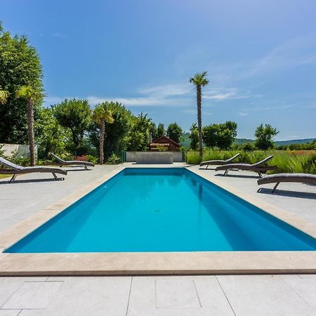 Villa Palma With Heated Private Pool Podhum Exterior photo